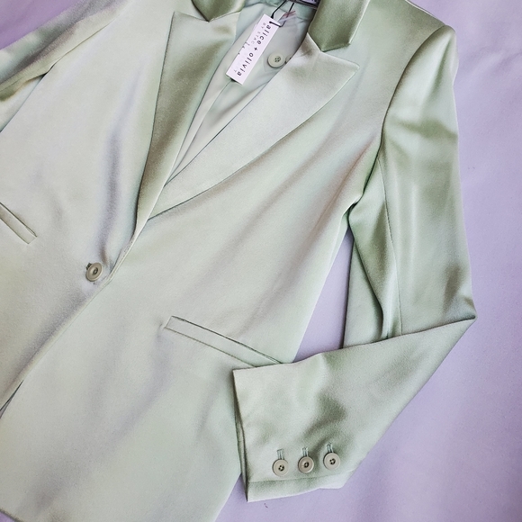 NWT$495 Alice and Olivia Denny Satin Single Breasted Blazer Jacket in Green Sz 8 - Picture 11 of 15